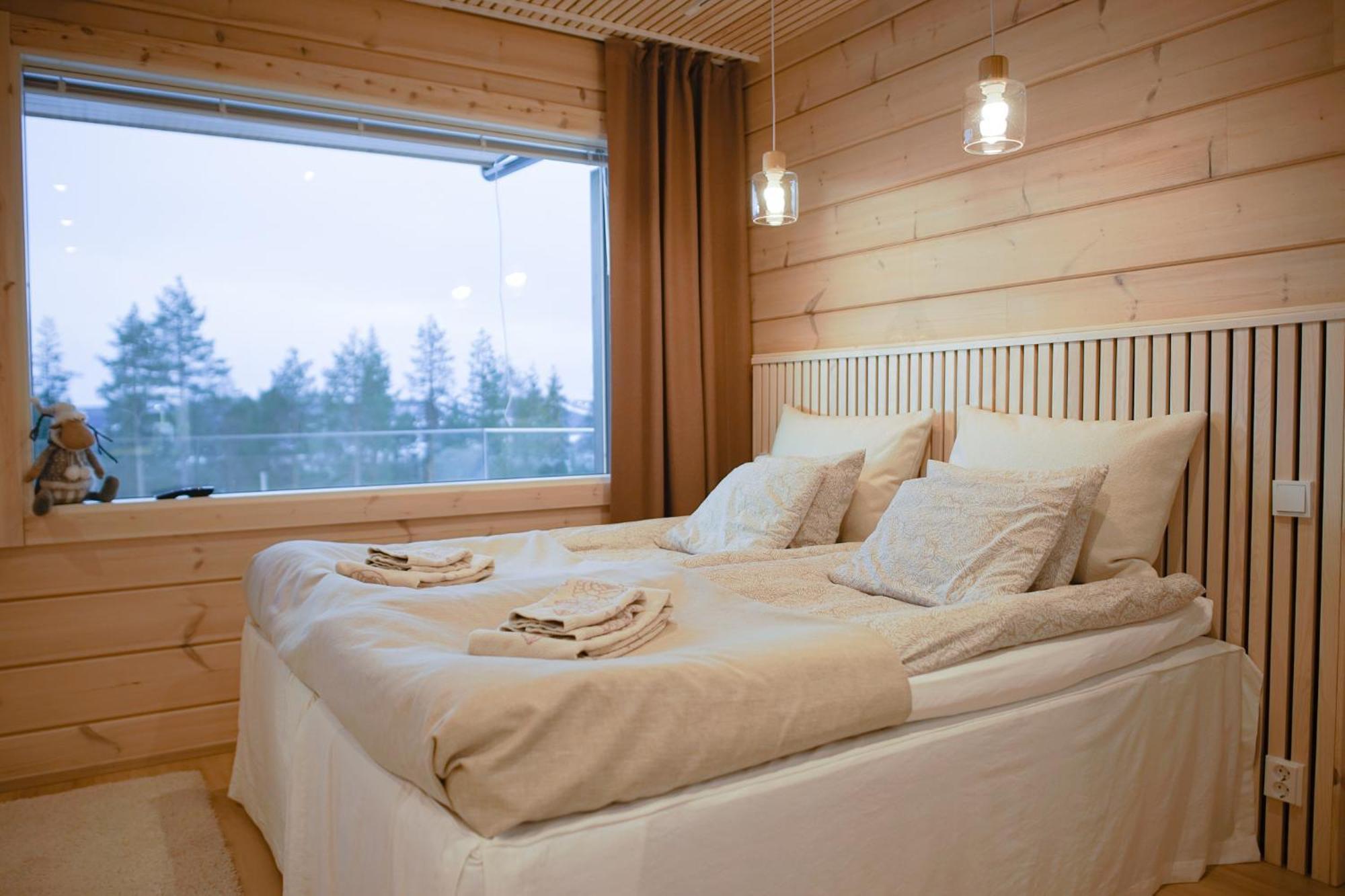 Vaalea * Rovaniemi